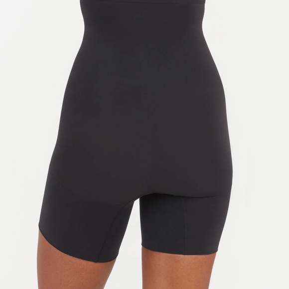 NWT Spanx High Waisted Higher Power Power Shorts/Small/ Black - Picture 5 of 7